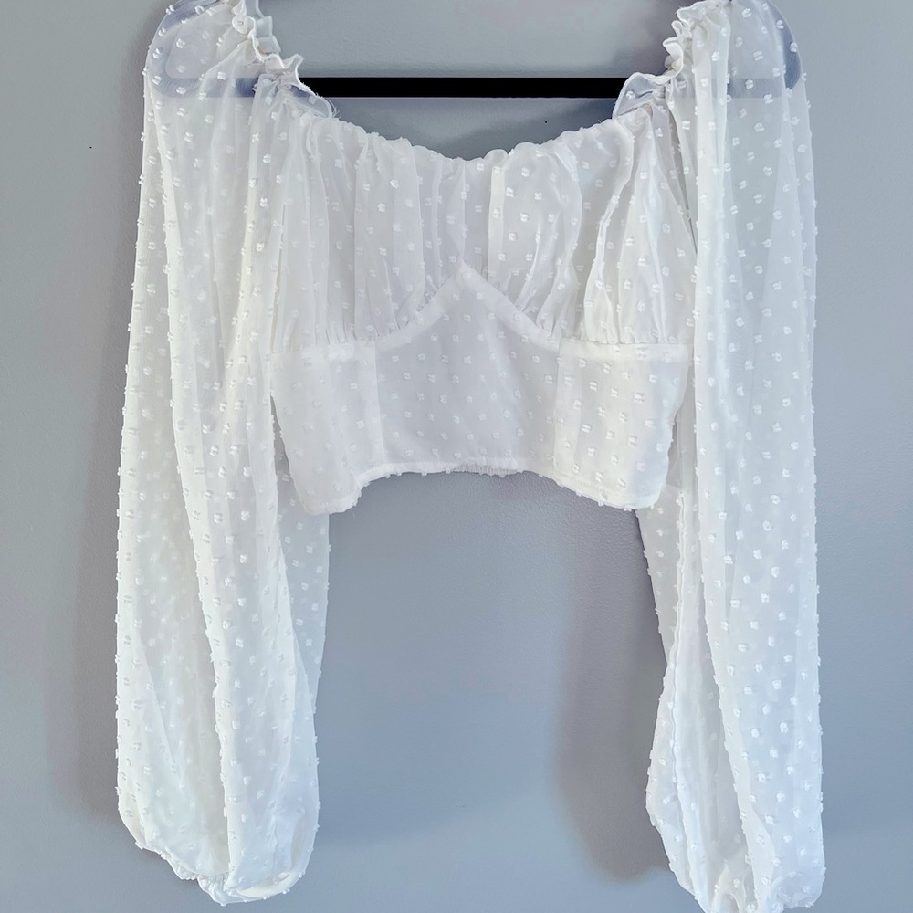 white flowy crop top!! Size small